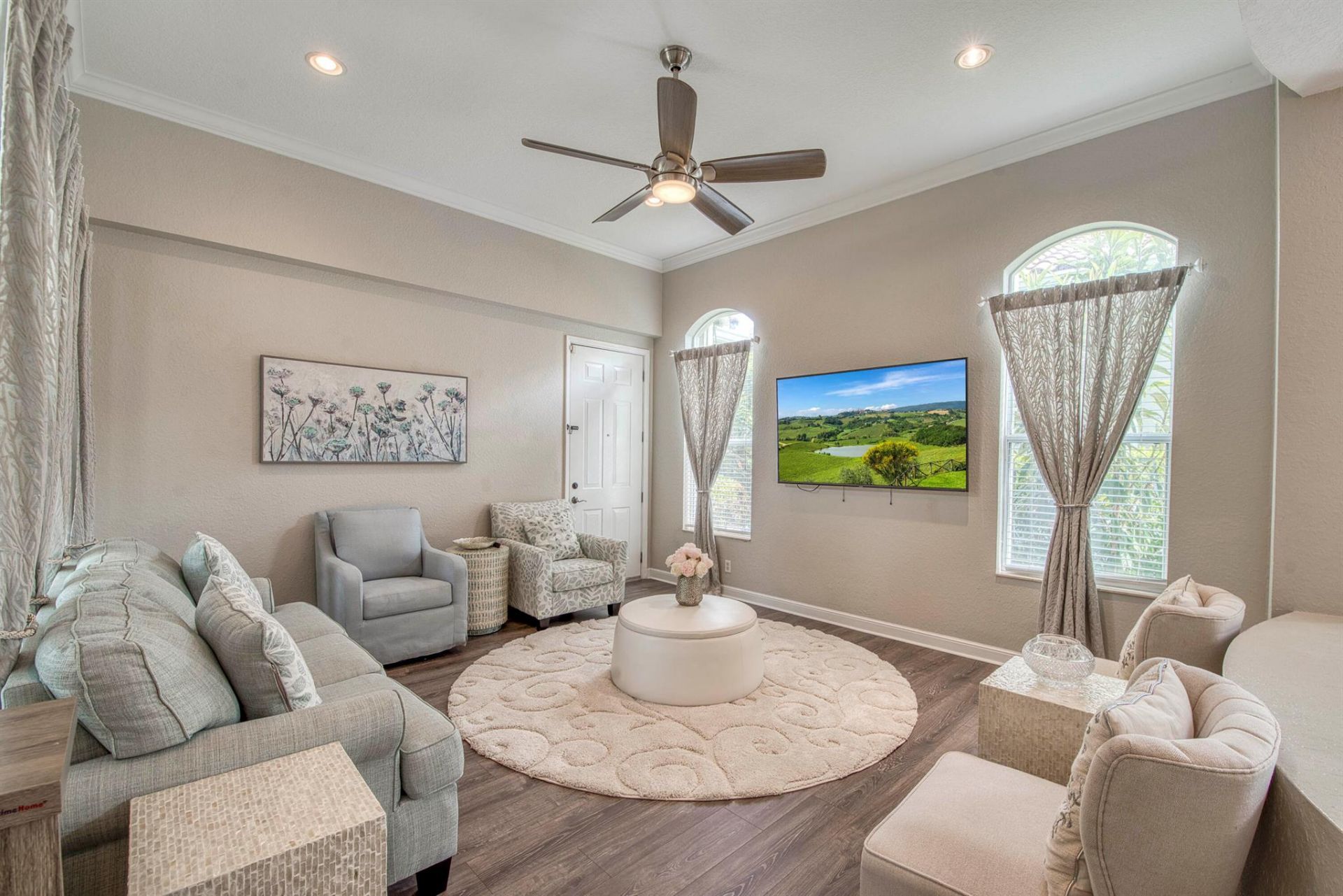 410 Cresta Circle, West Palm Beach, FL 33413 Photo