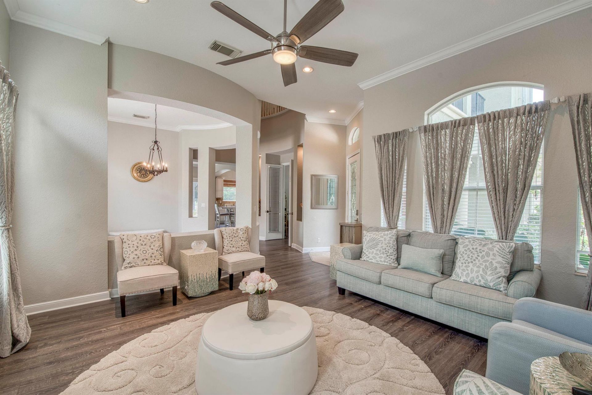 410 Cresta Circle, West Palm Beach, FL 33413 Photo