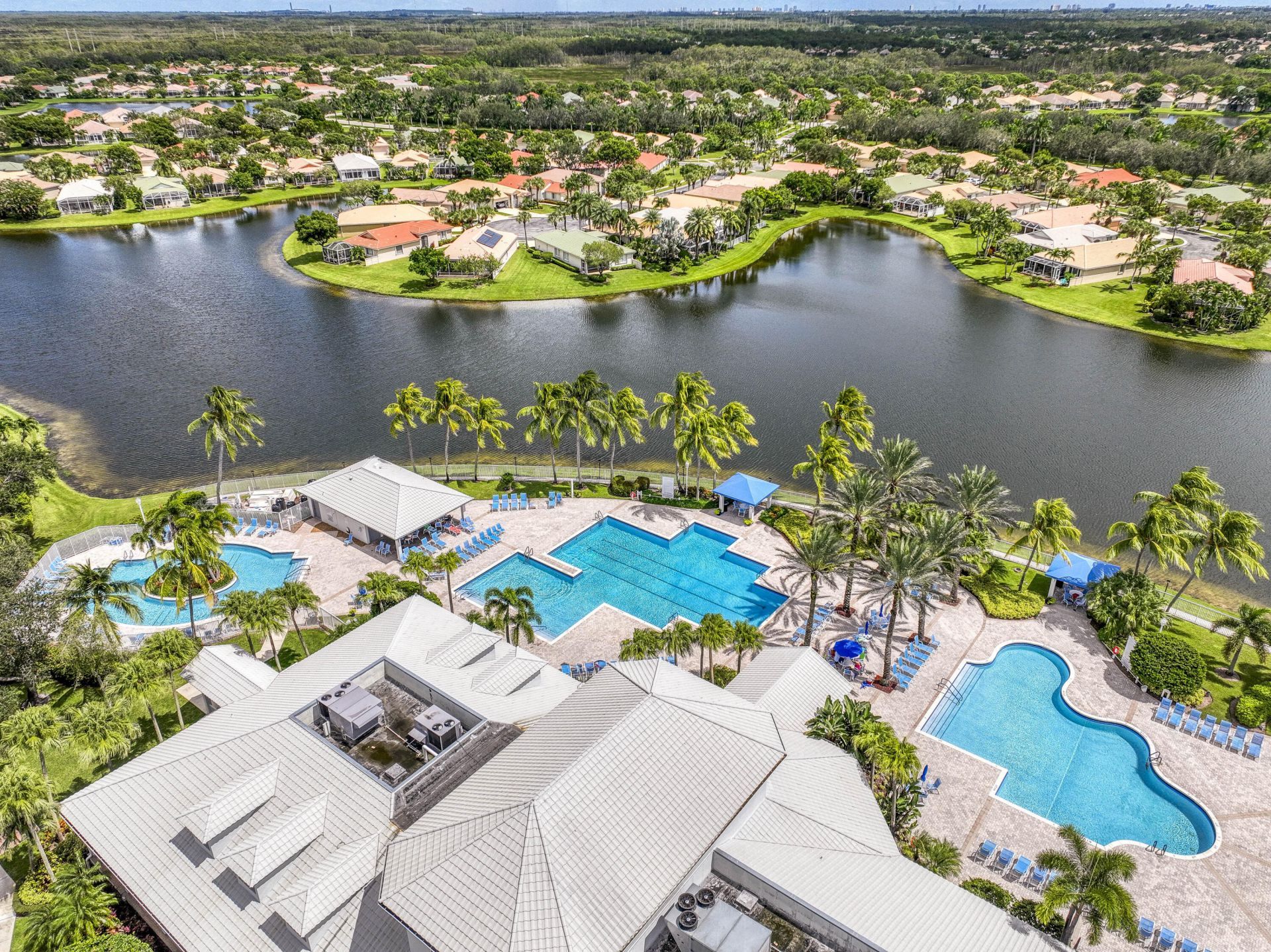 9270 Heron Cove Drive, West Palm Beach, FL 33411 Photo