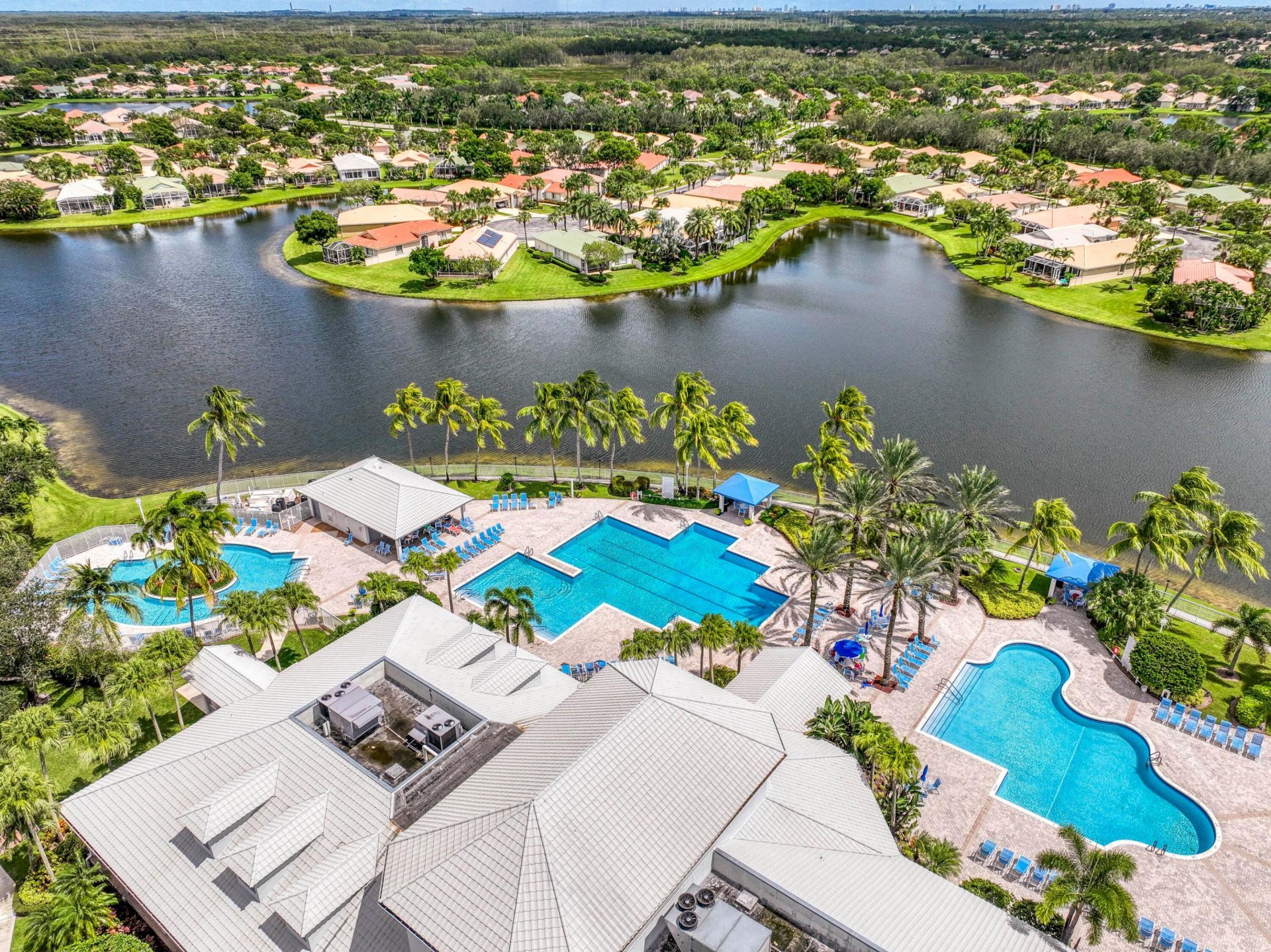 9270 Heron Cove Drive, West Palm Beach, FL 33411 Photo