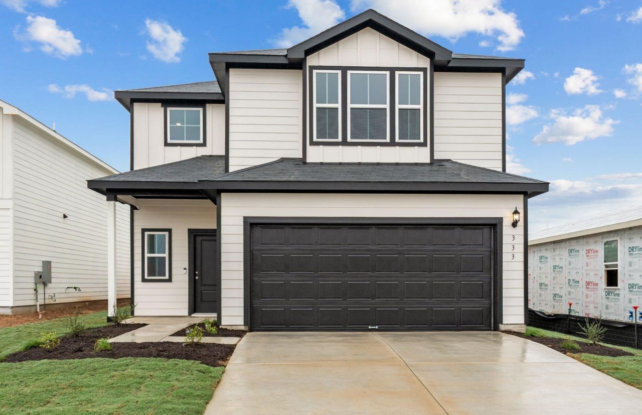 333 Sullivan Way, Elgin, TX 78621 Main Photo