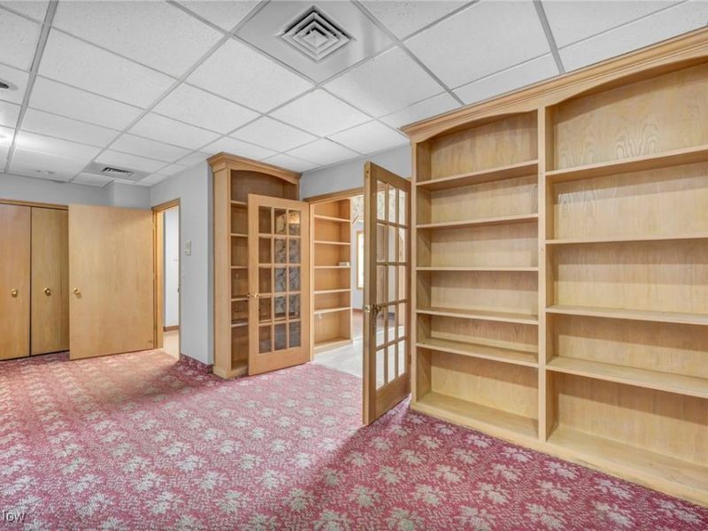 5374 Oberlin Avenue, Lorain, OH 44053 Photo 20