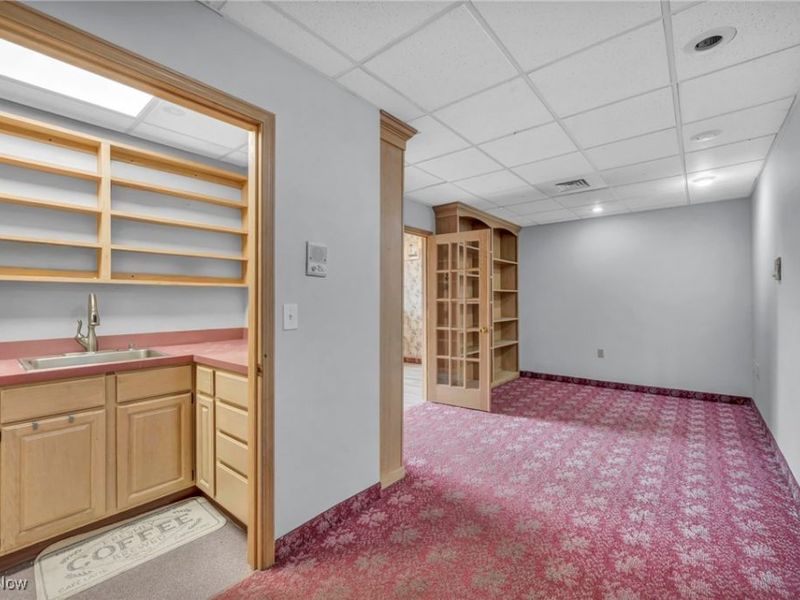 5374 Oberlin Avenue, Lorain, OH 44053 Photo 22