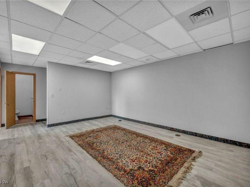 5374 Oberlin Avenue, Lorain, OH 44053 Photo 26