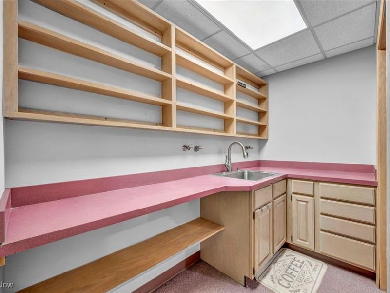 5374 Oberlin Avenue, Lorain, OH 44053 Photo 32