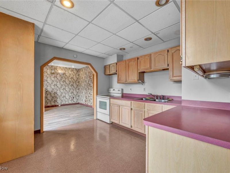 5374 Oberlin Avenue, Lorain, OH 44053 Photo 34