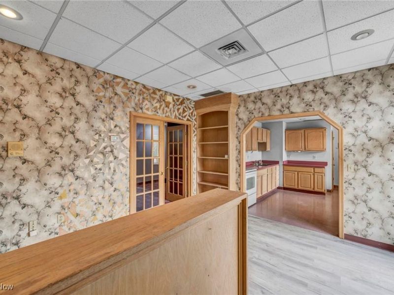 5374 Oberlin Avenue, Lorain, OH 44053 Photo 35