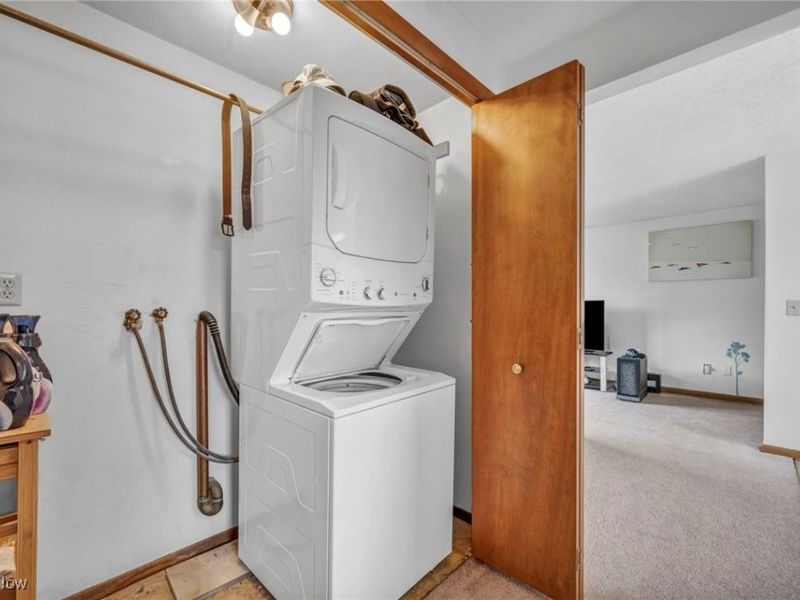 5374 Oberlin Avenue, Lorain, OH 44053 Photo 36