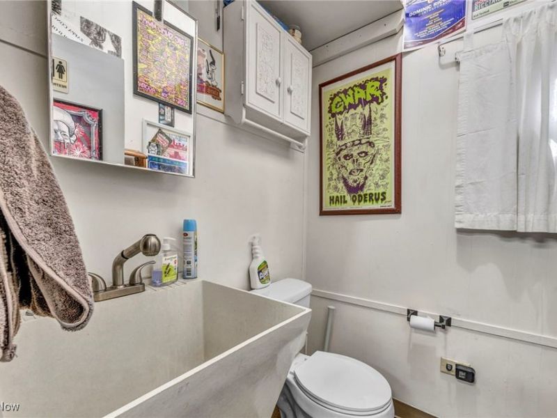 5374 Oberlin Avenue, Lorain, OH 44053 Photo 44