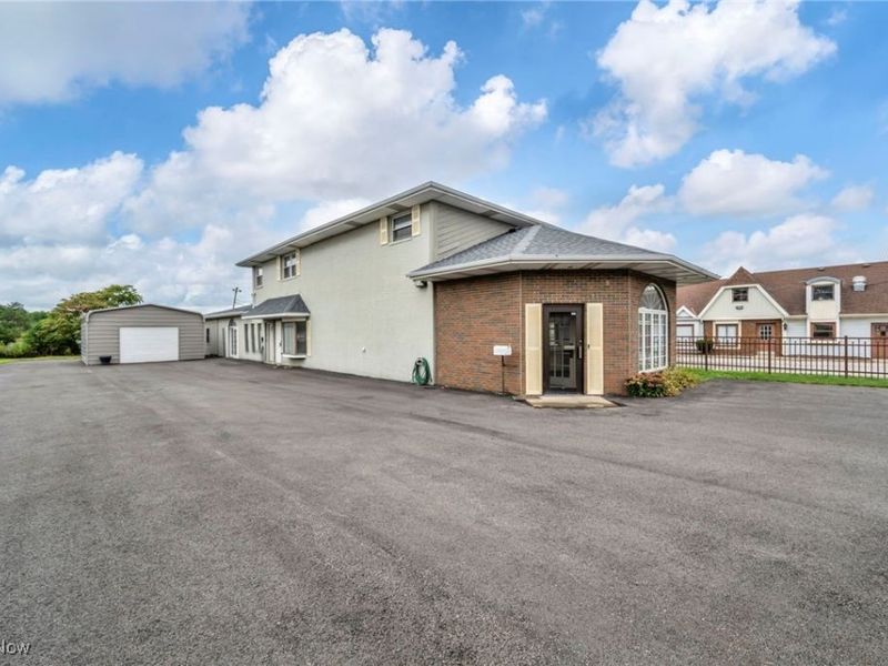 5374 Oberlin Avenue, Lorain, OH 44053 Photo 7