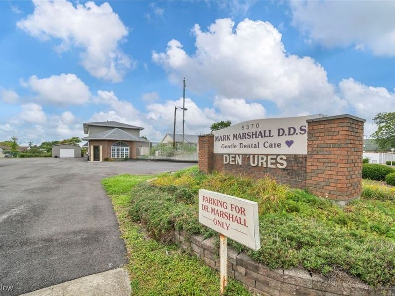 5374 Oberlin Avenue, Lorain, OH 44053 Photo 9