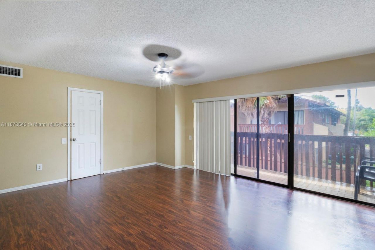 6924 SW 114th Pl, Unit H56, Miami, FL 33173 Photo