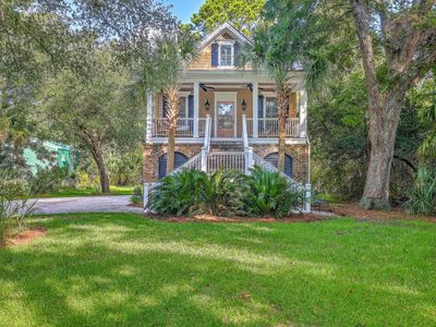 7759 Edingsville Beach Road, Edisto Island, SC 29438
