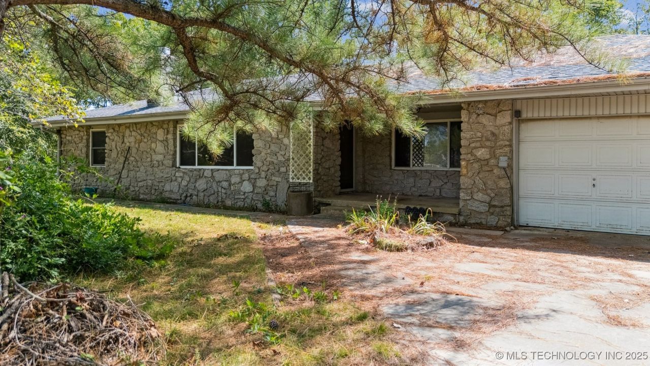 15810 E 106th Street North, Owasso, OK 74055 Main Photo