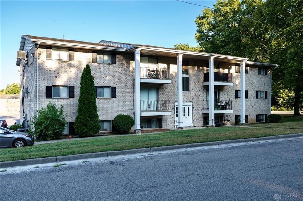 905 Glendean Avenue, Riverside, OH 45431 Main Photo