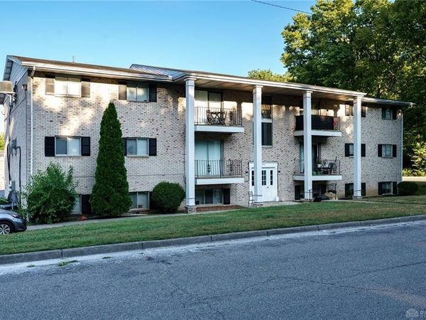 905 Glendean Avenue, Riverside, OH 45431