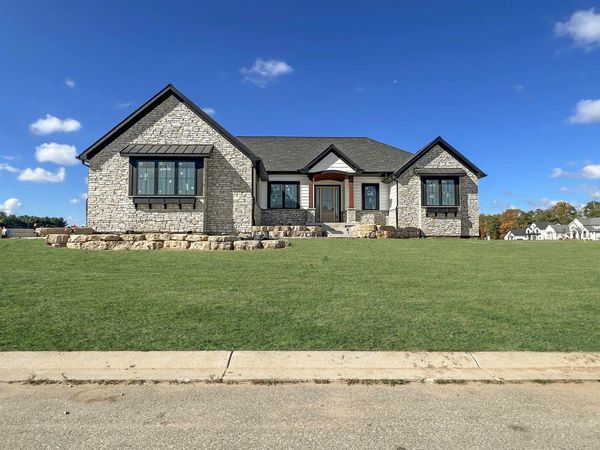 50595 Bantam Ridge Drive, Granger, IN 46530