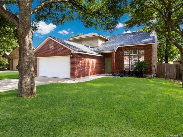 2824 BERRY TRACE, Schertz, TX 78154