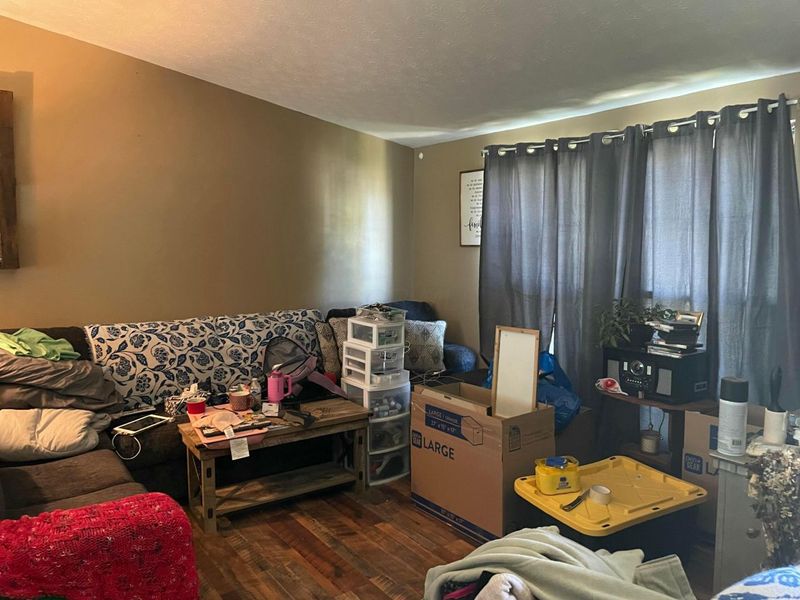 2998 Osgood Road E, Columbus, OH 43232 Photo 3