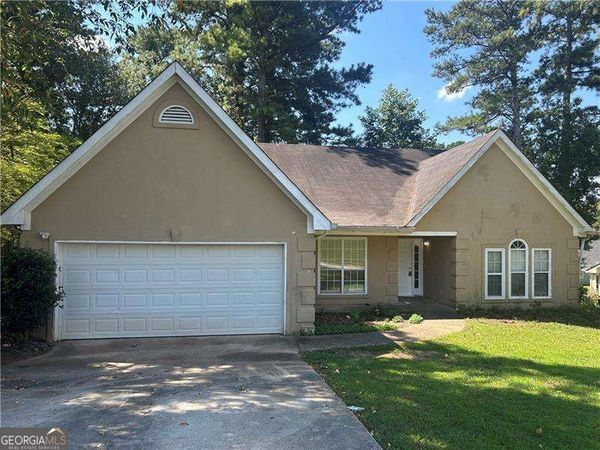 7049 Crestwood Place, Lithonia, GA 30058