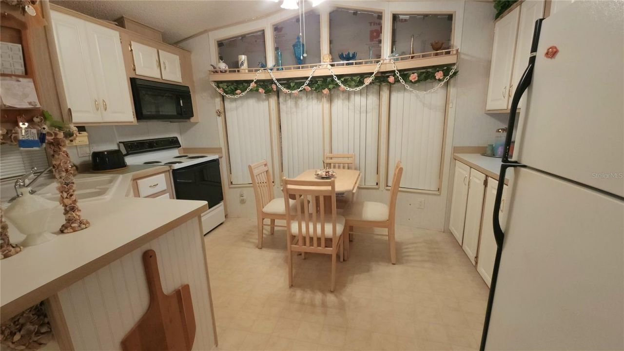 3333 26th Avenue E, Unit 4, Bradenton, FL 34208 Photo