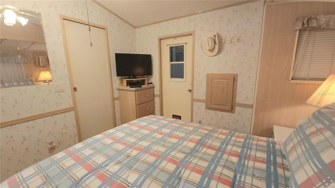 3333 26th Avenue E, Unit 4, Bradenton, FL 34208 Photo