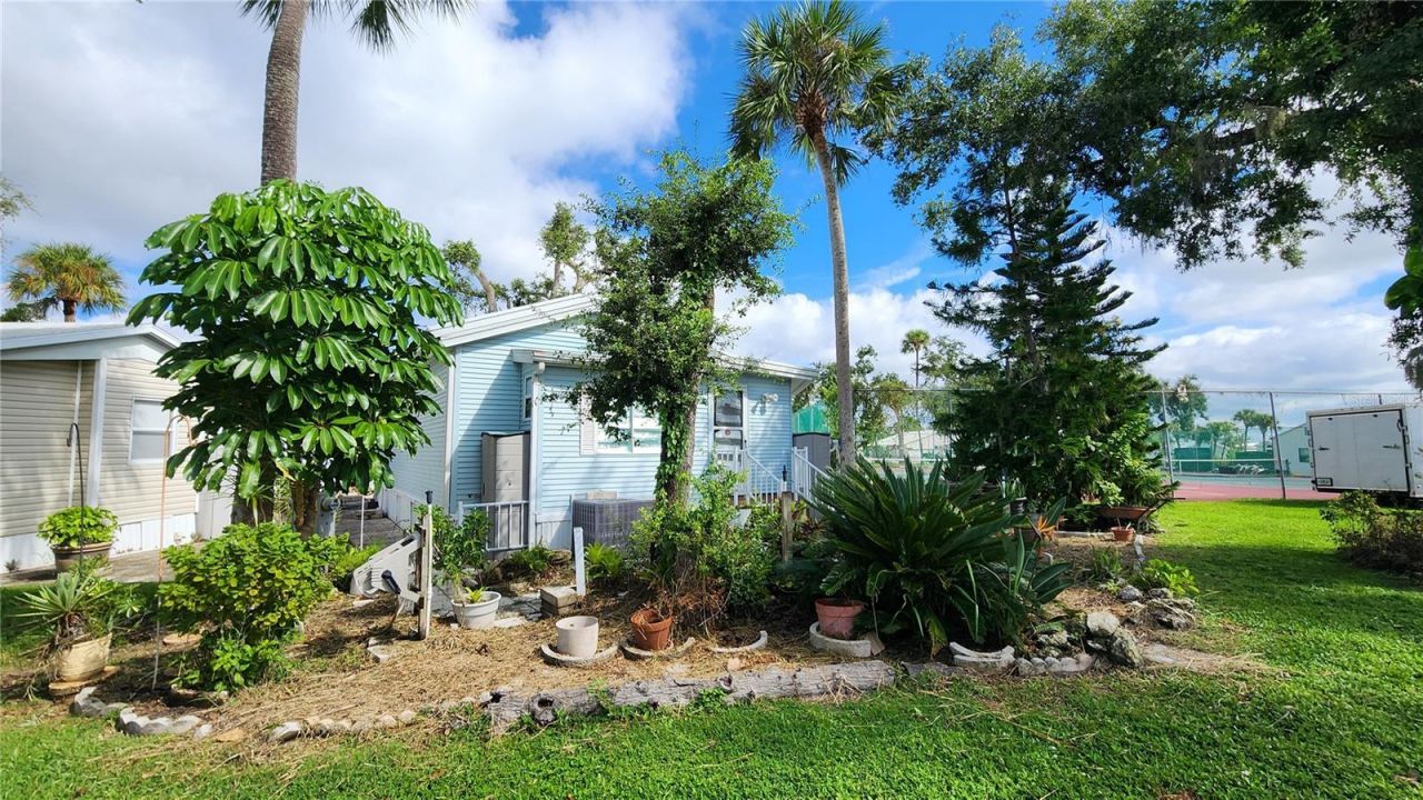 3333 26th Avenue E, Unit 4, Bradenton, FL 34208 Photo