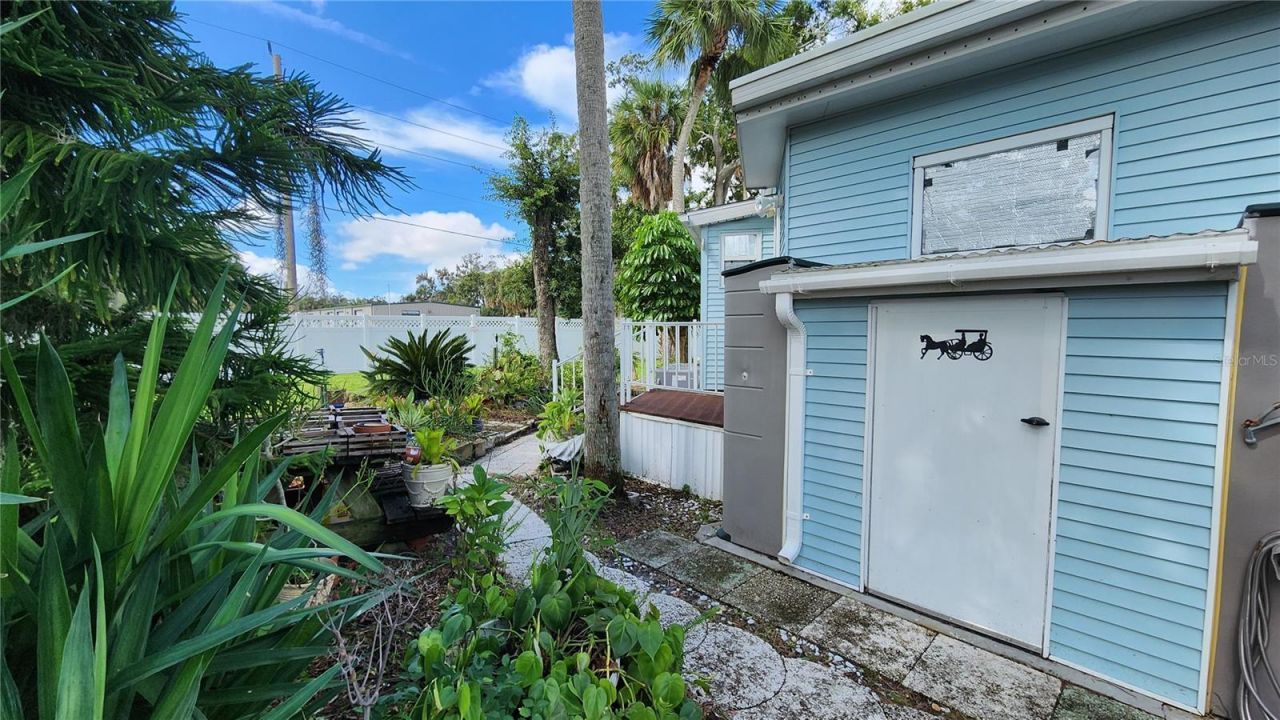 3333 26th Avenue E, Unit 4, Bradenton, FL 34208 Photo