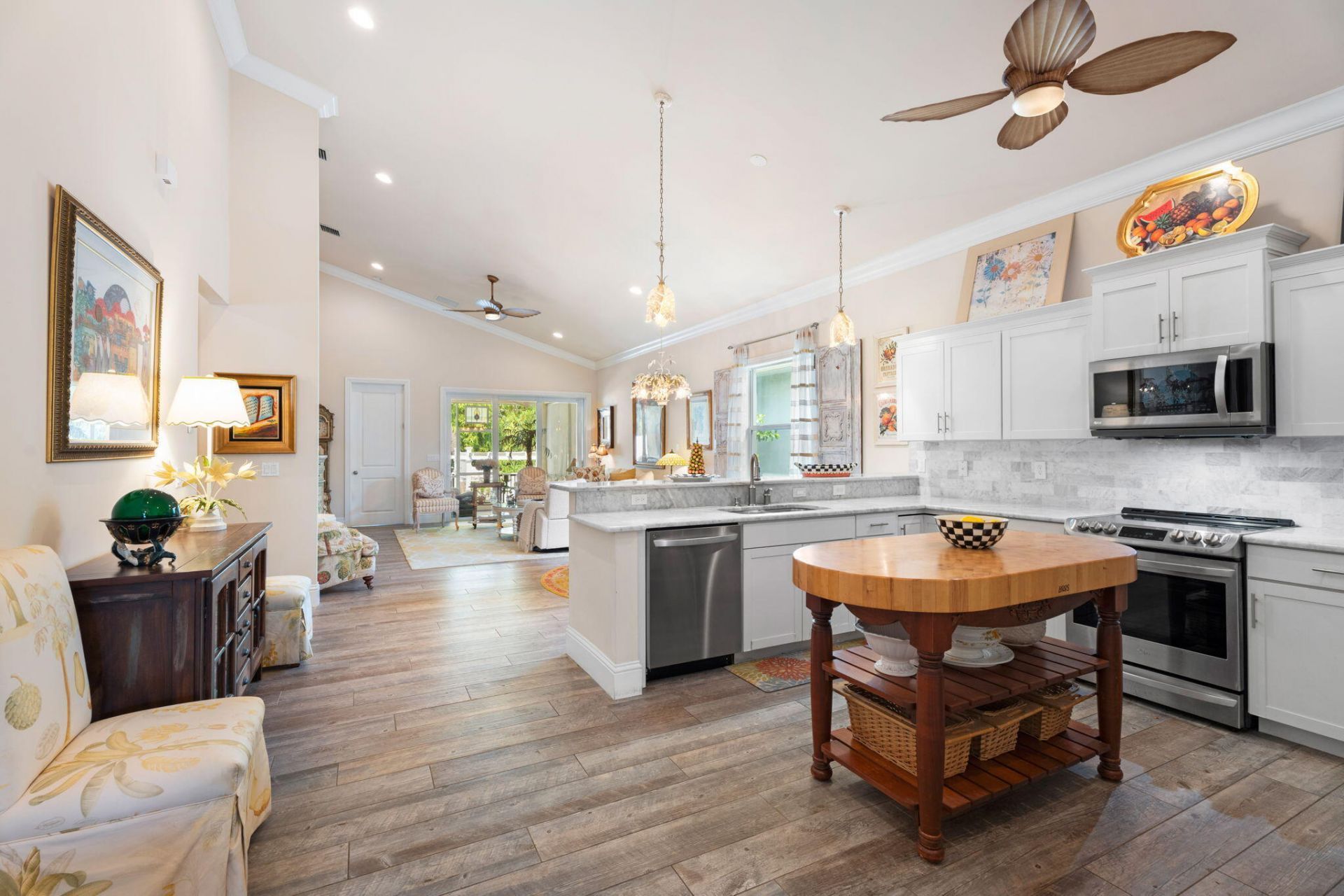 412 SW Akron Avenue, Stuart, FL 34994 Photo