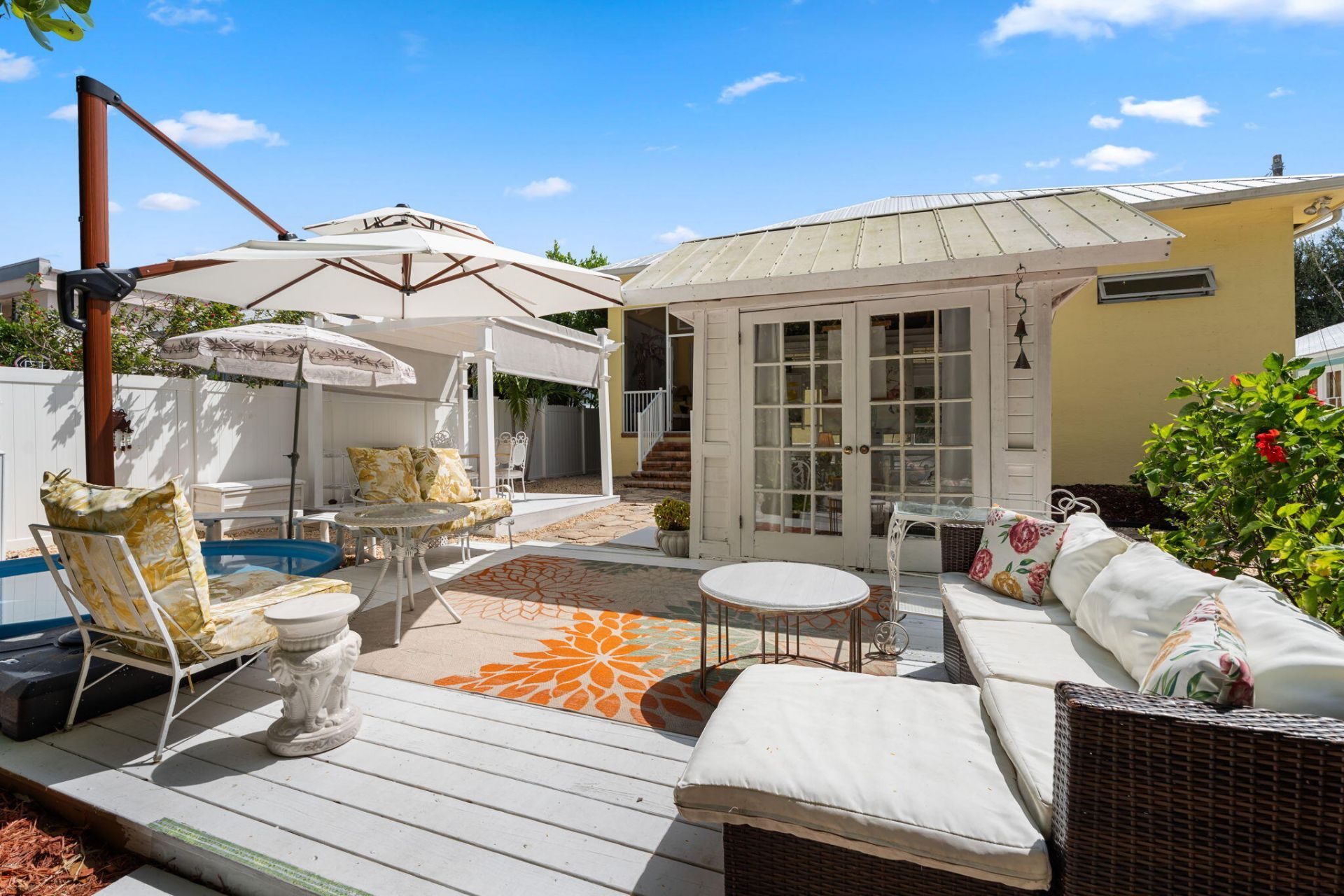 412 SW Akron Avenue, Stuart, FL 34994 Photo