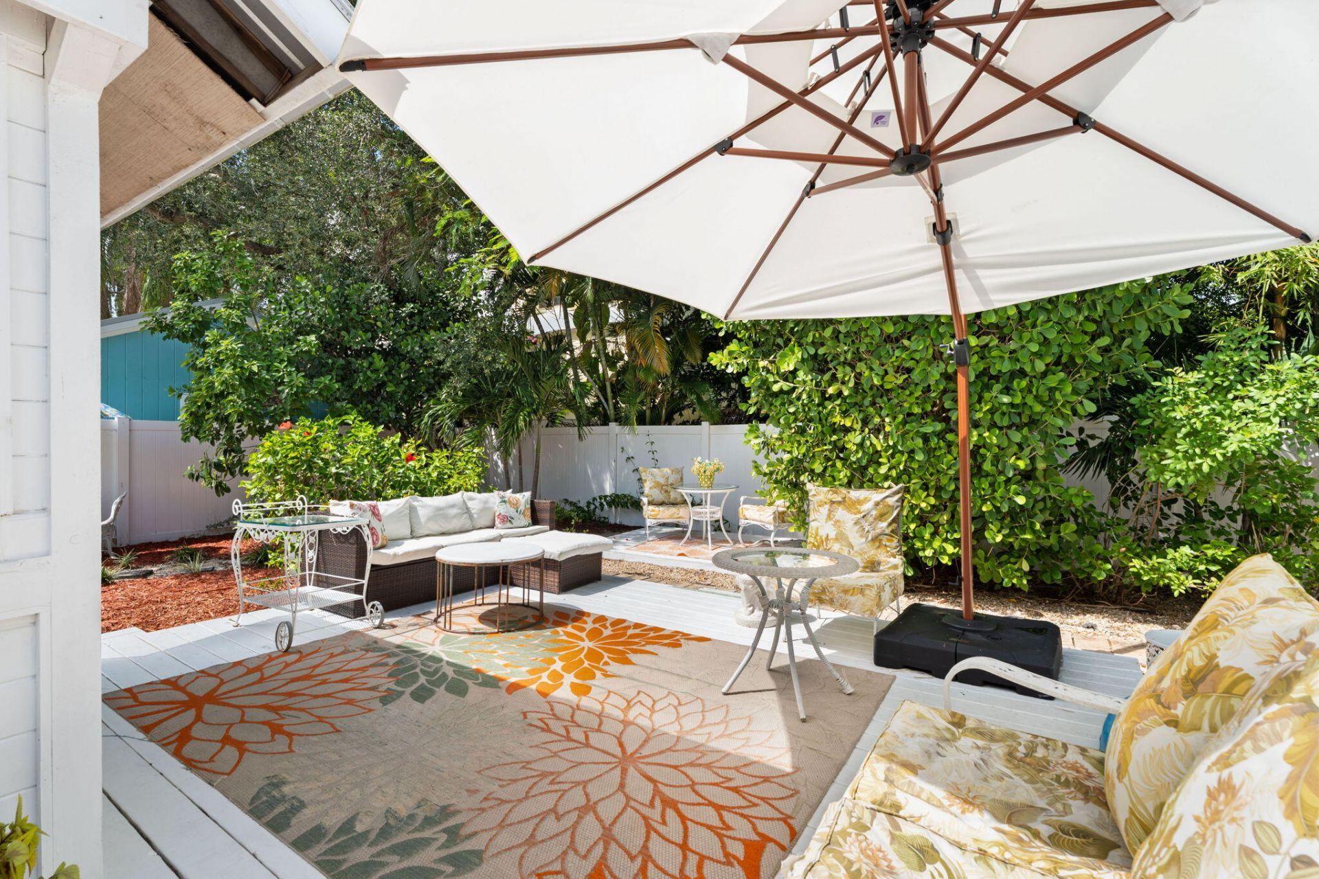 412 SW Akron Avenue, Stuart, FL 34994 Photo