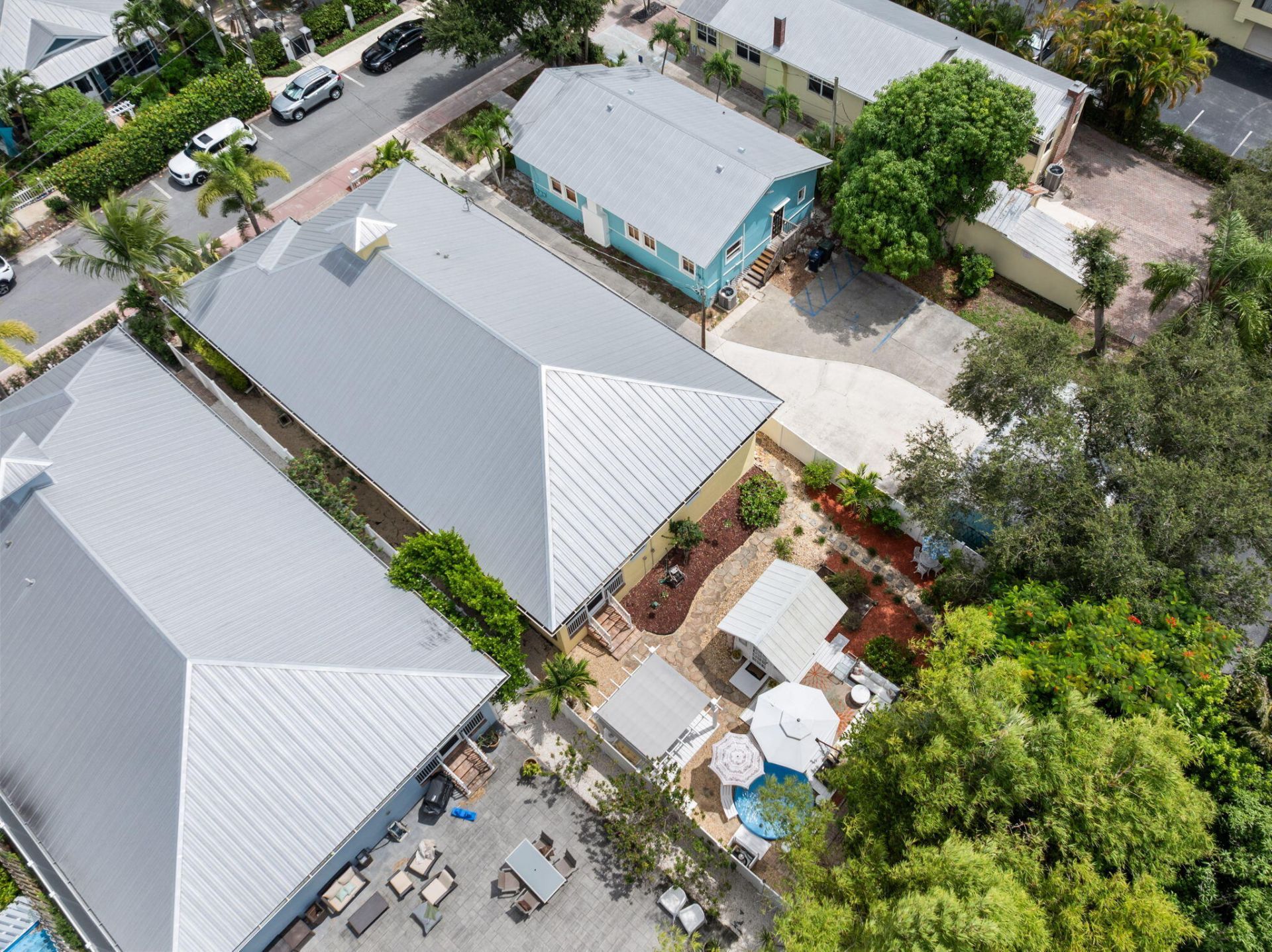 412 SW Akron Avenue, Stuart, FL 34994 Photo