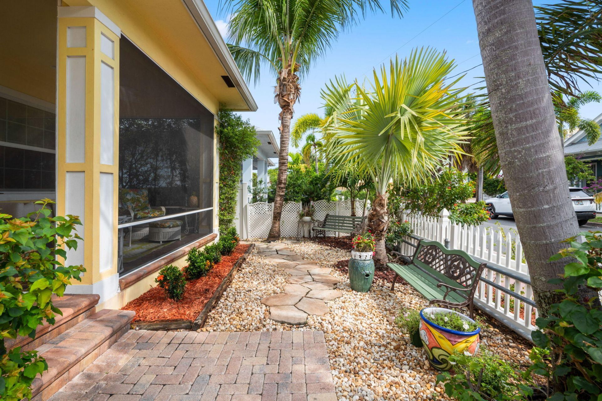 412 SW Akron Avenue, Stuart, FL 34994 Photo