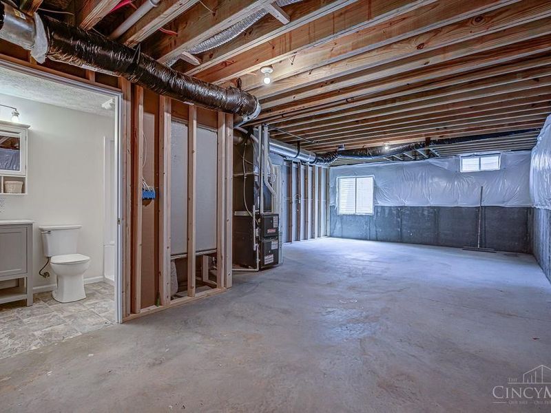 1221 Waterbury Drive, Carlisle, OH 45005 Photo 28