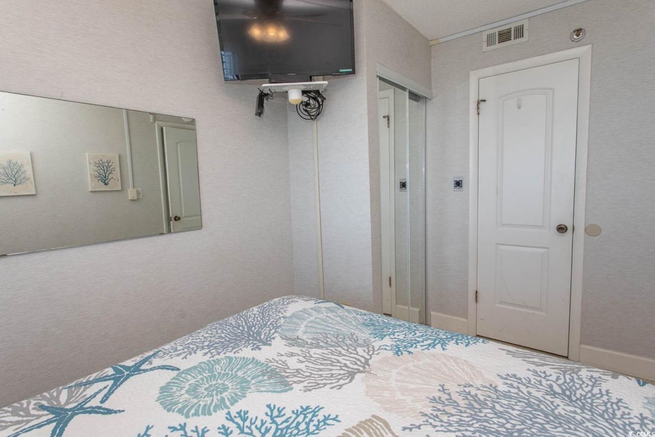 1709 S Ocean Blvd. Photo 17