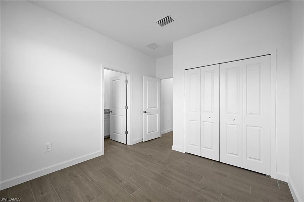 3083 Weston Manor Dr, Alva, FL 33920 Photo