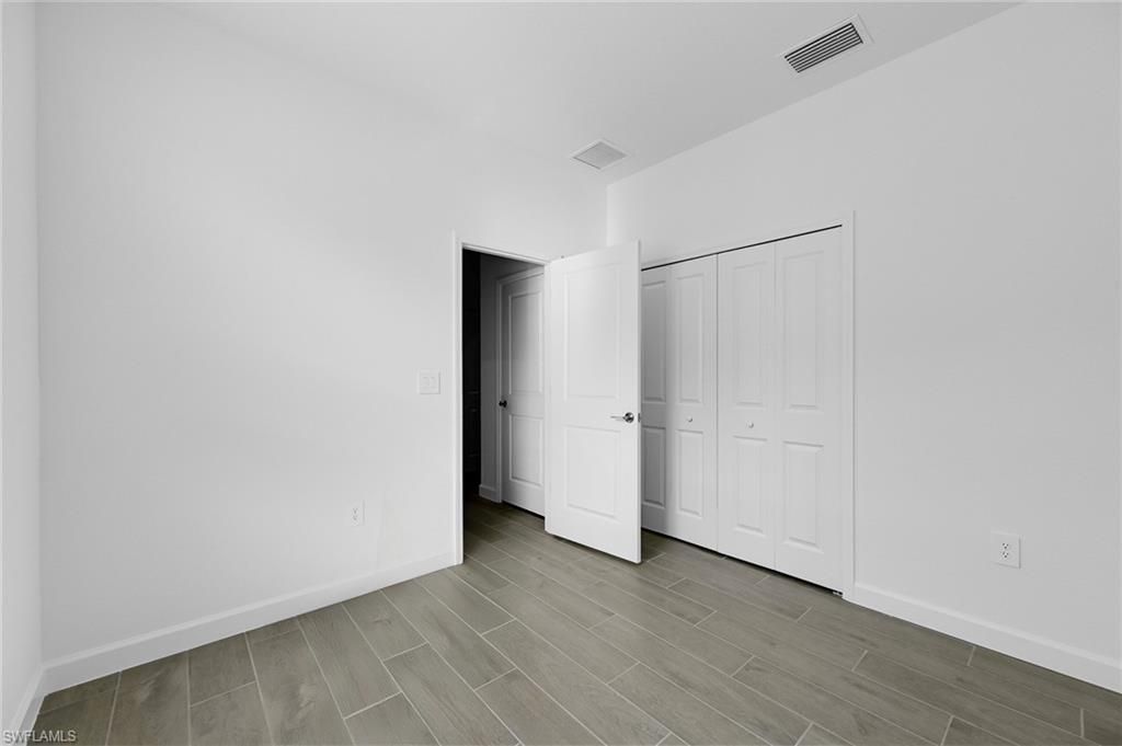 3083 Weston Manor Dr, Alva, FL 33920 Photo