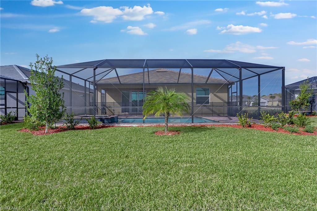 3083 Weston Manor Dr, Alva, FL 33920 Photo