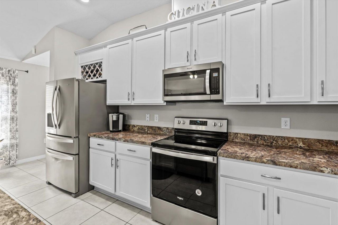 5815 NW Pine Trail Circle, Port Saint Lucie, FL 34983 Photo