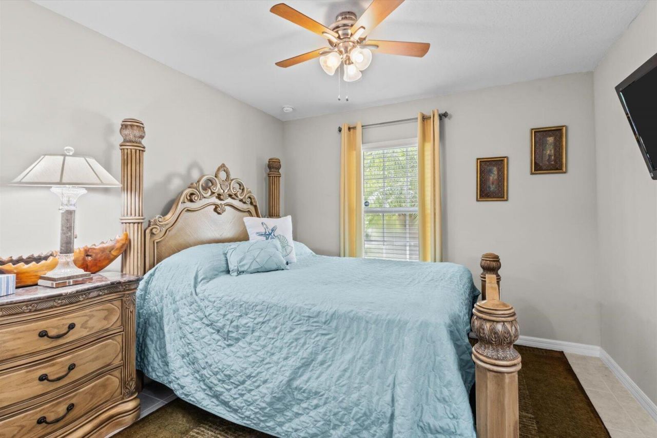 5815 NW Pine Trail Circle, Port Saint Lucie, FL 34983 Photo