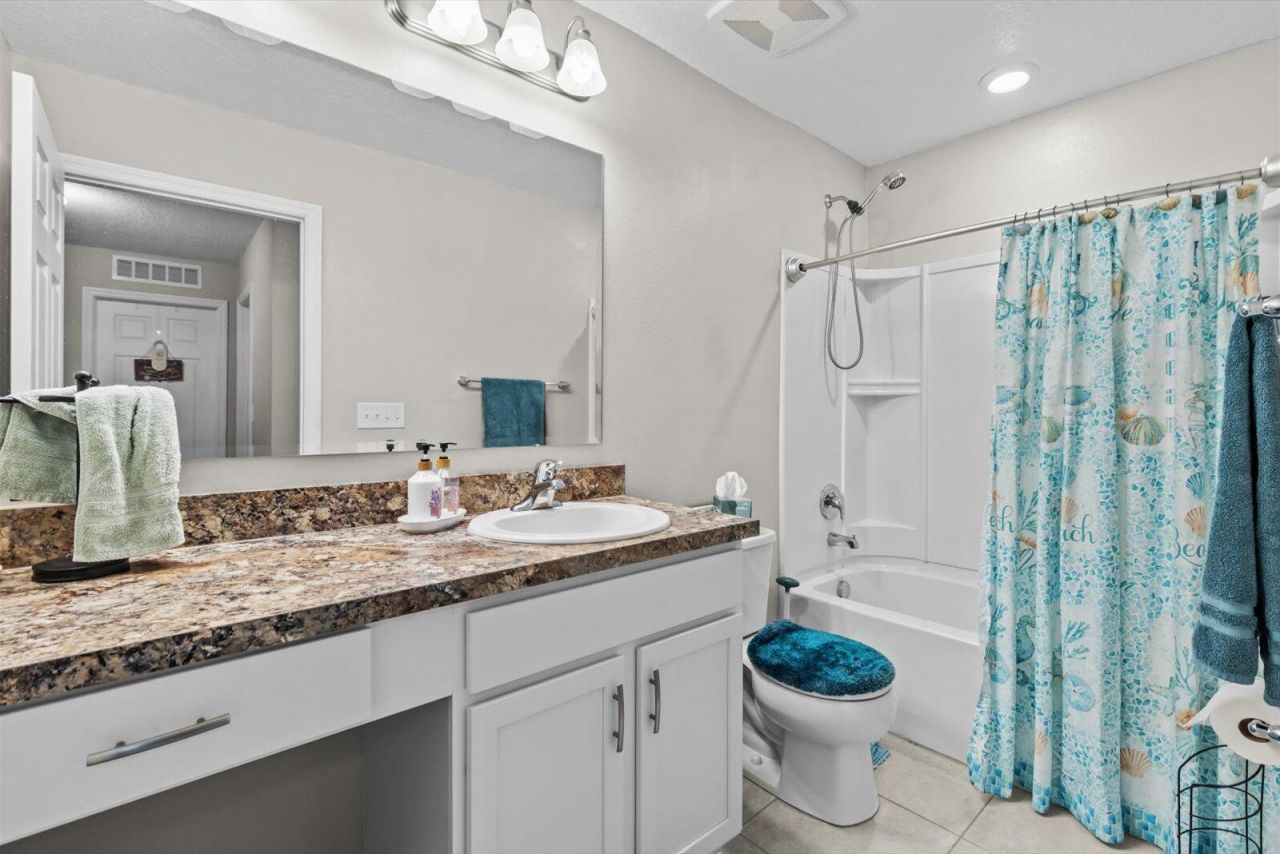 5815 NW Pine Trail Circle, Port Saint Lucie, FL 34983 Photo