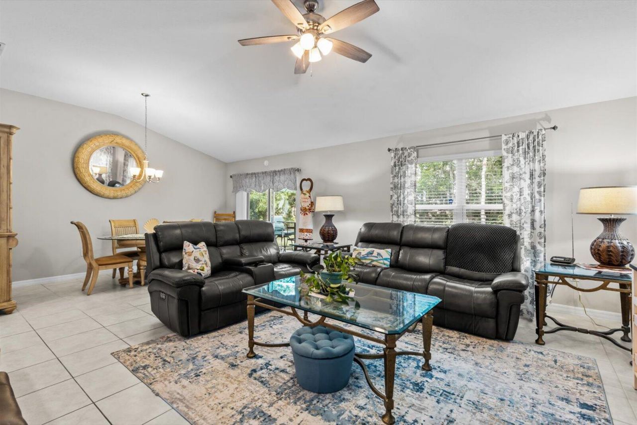 5815 NW Pine Trail Circle, Port Saint Lucie, FL 34983 Photo