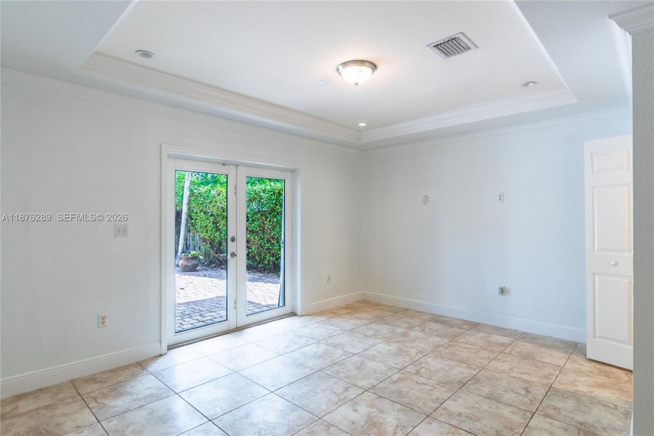 16335 SW 93rd St, Miami, FL 33196 Photo