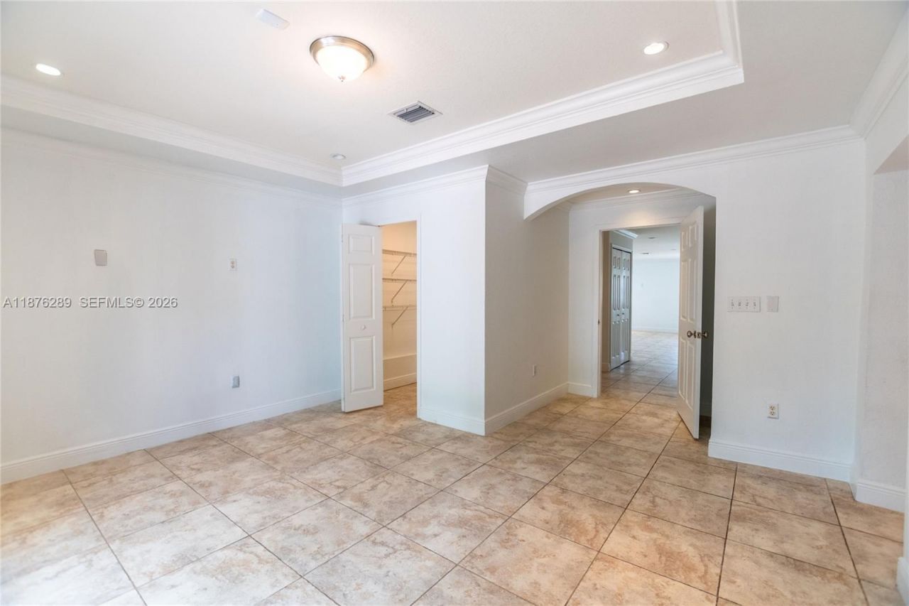 16335 SW 93rd St, Miami, FL 33196 Photo