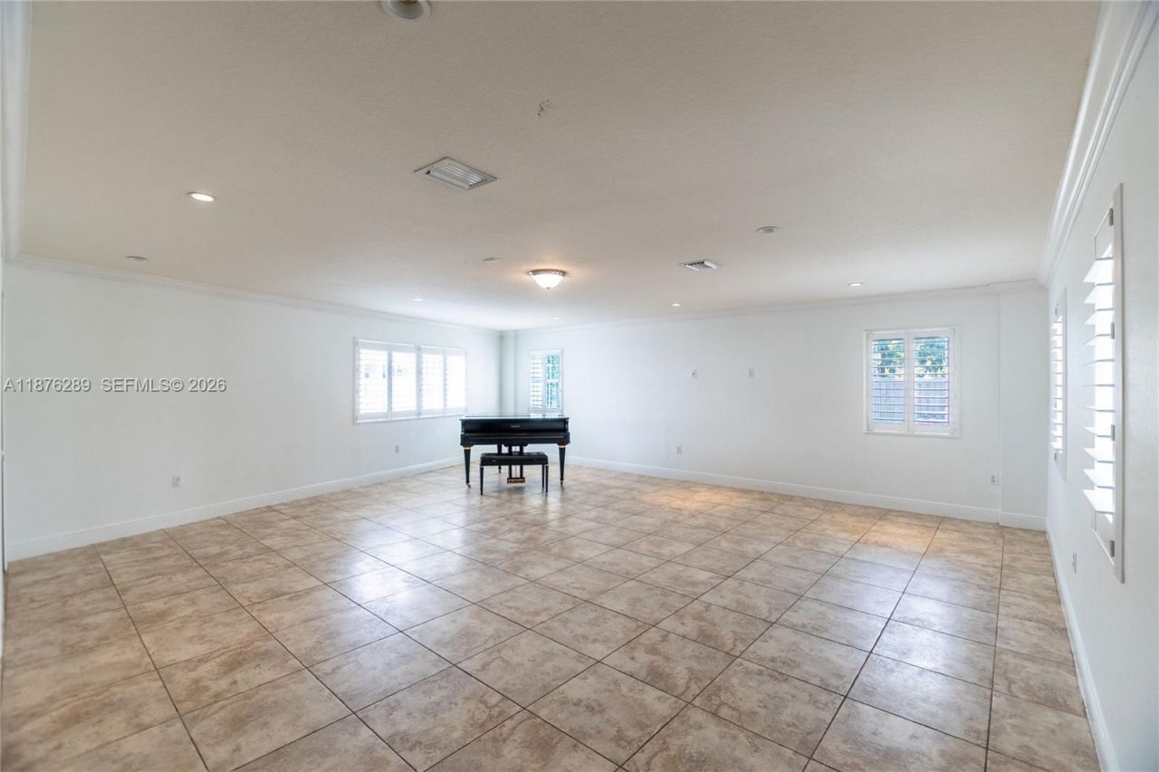 16335 SW 93rd St, Miami, FL 33196 Photo