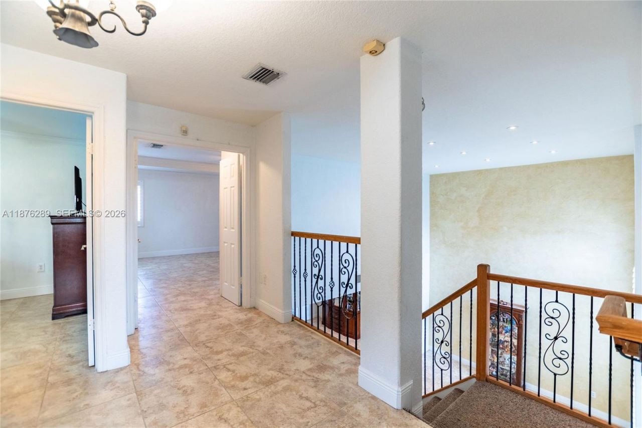 16335 SW 93rd St, Miami, FL 33196 Photo