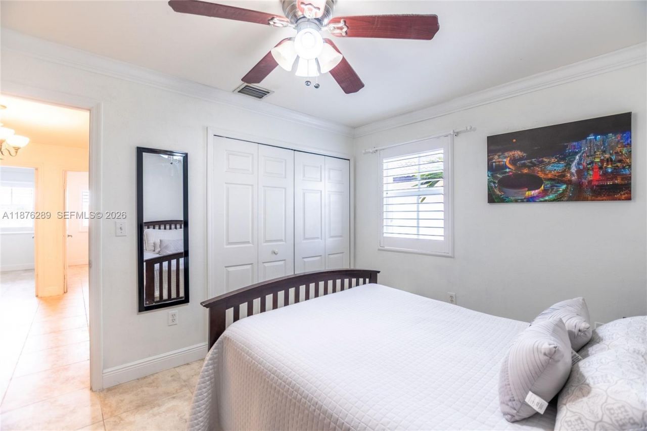 16335 SW 93rd St, Miami, FL 33196 Photo