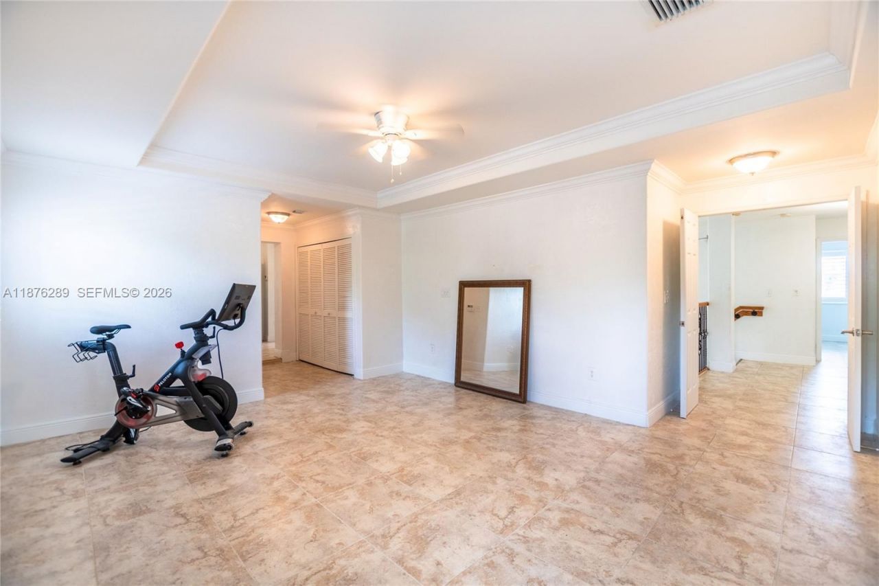 16335 SW 93rd St, Miami, FL 33196 Photo