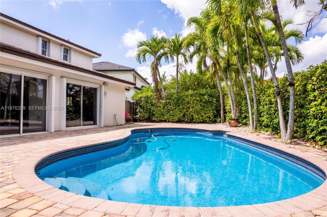 16335 SW 93rd St, Miami, FL 33196 Photo