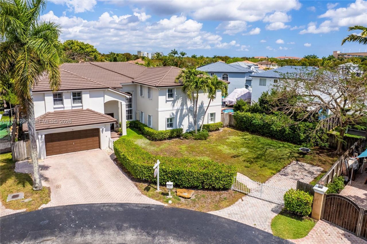 16335 SW 93rd St, Miami, FL 33196 Photo